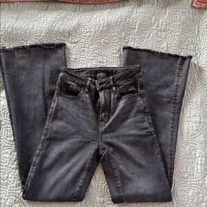 AE Super Hi-Rise Flare Black-Wash Jeans